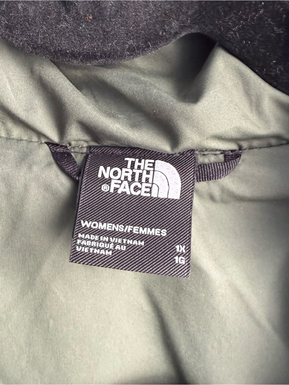 North face jacket - Picture 3 of 6
